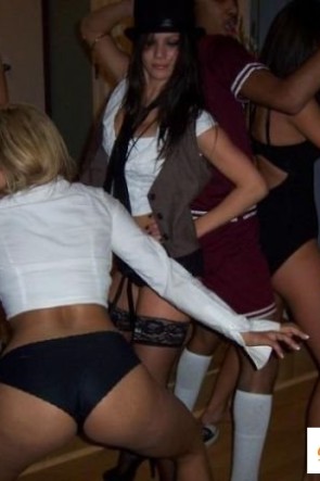 Алкогольное опьянение симпатичных девах