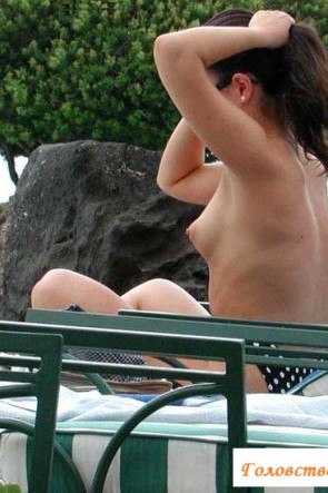 Подглядывание за обнаженными телочками дарит кайф