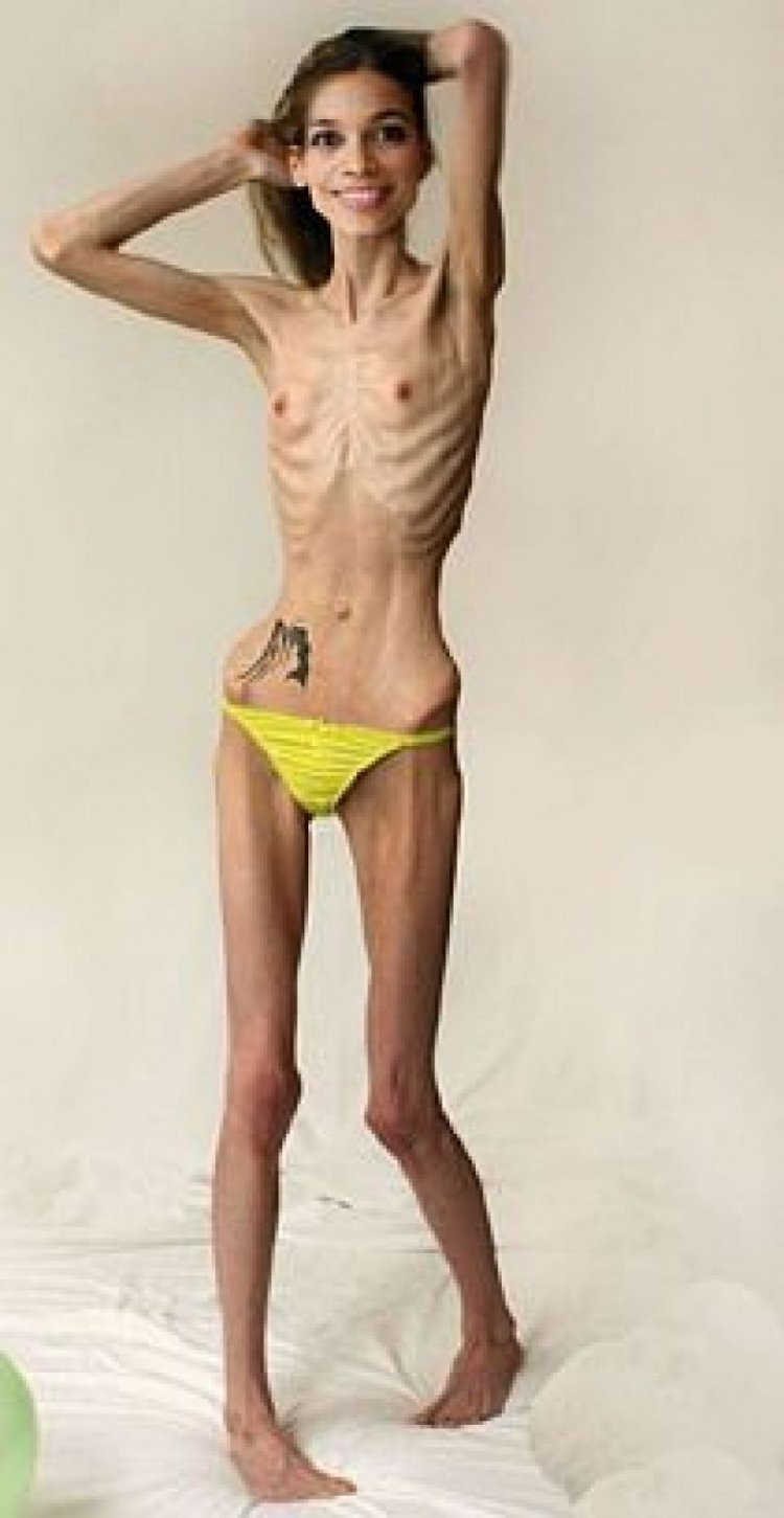 Анорексички с маленькой грудью