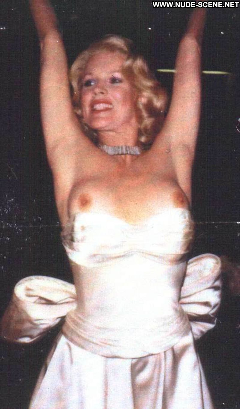 Актриса Шэрон Тейт голая