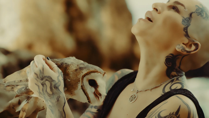 Наргис Факхри +18