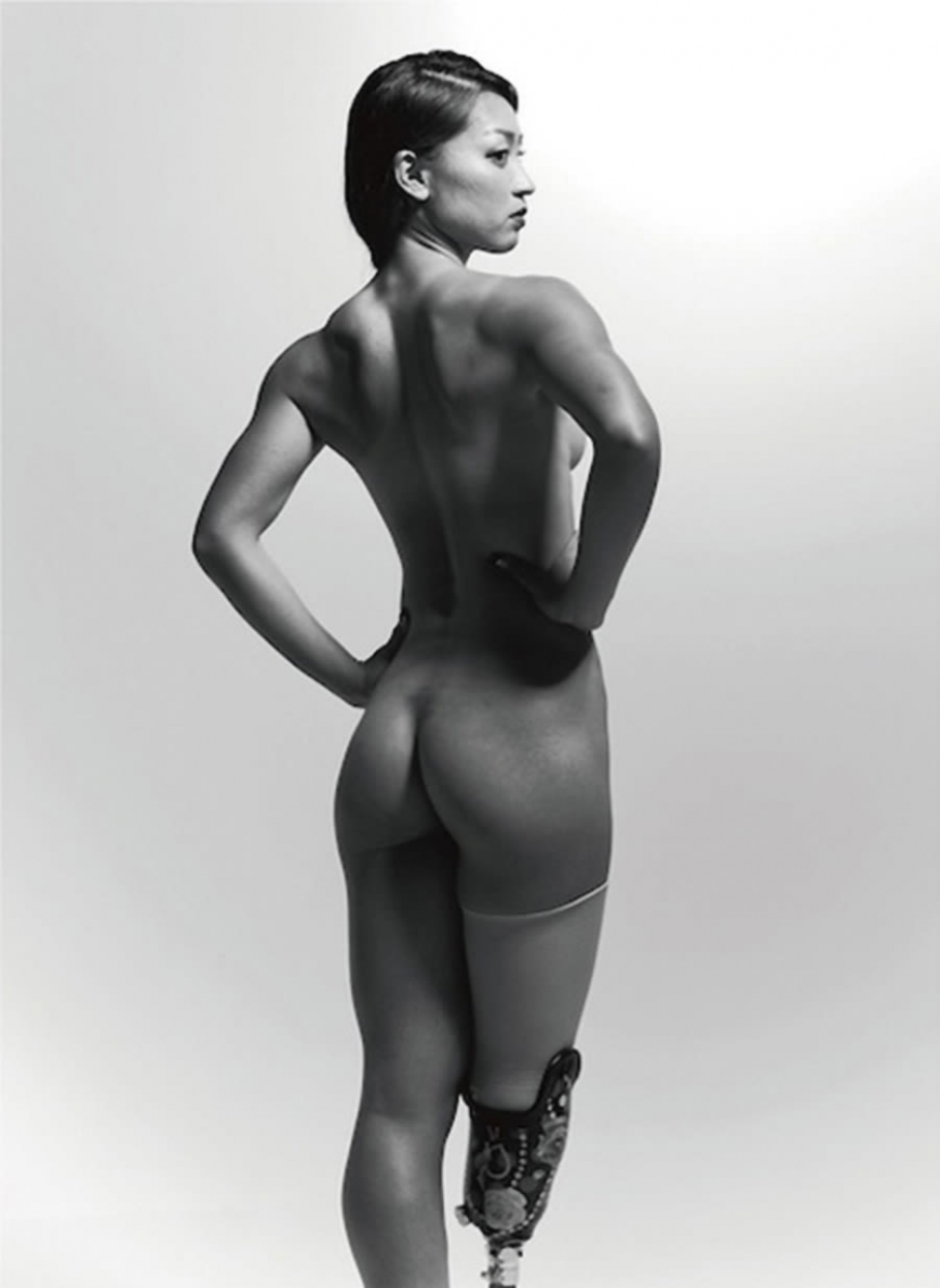 Спортсменки без трусов