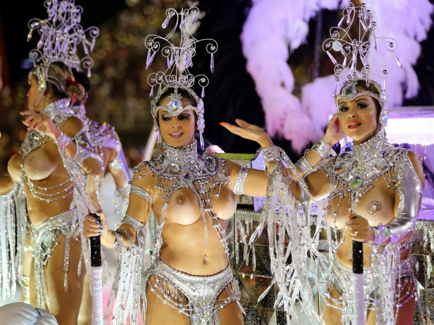 Голые бразильянки Brazilian Carnival 2020