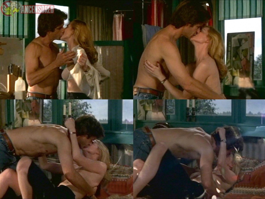 Лора Линни голая в фильме