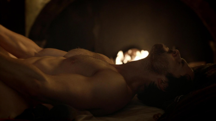 Голая Лара Пульвер из сериала демоны да Винчи