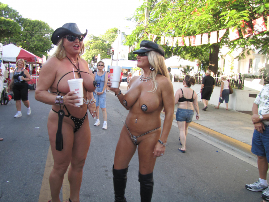 Фестиваль Сисек зрелые