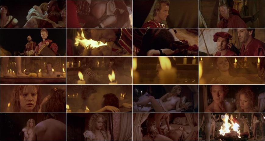 Голая Люси Кент на пляже