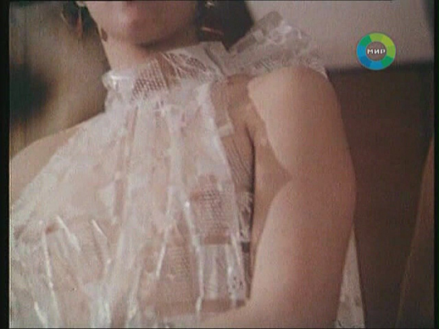 Зрелые рыжие без трусов