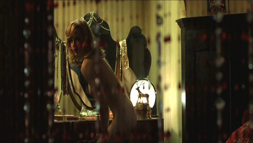 Holly peers and Мелисса Деблинг голые