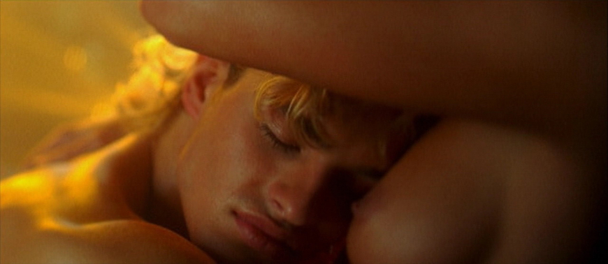 Юлия Снигирь голая Обитаемый остров