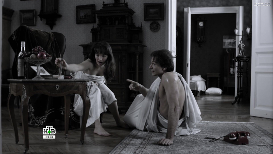 Скандальное фото в стиле ню