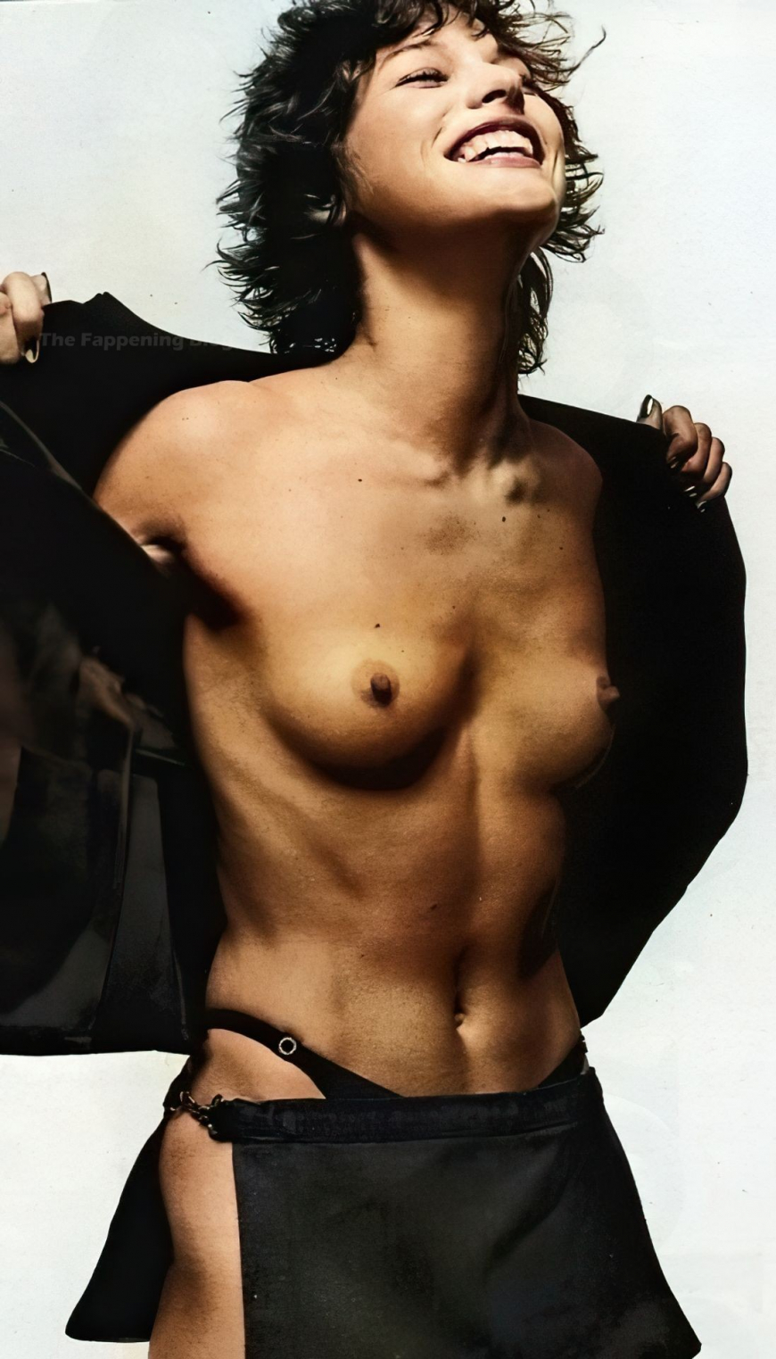 Милла Йовович эротические