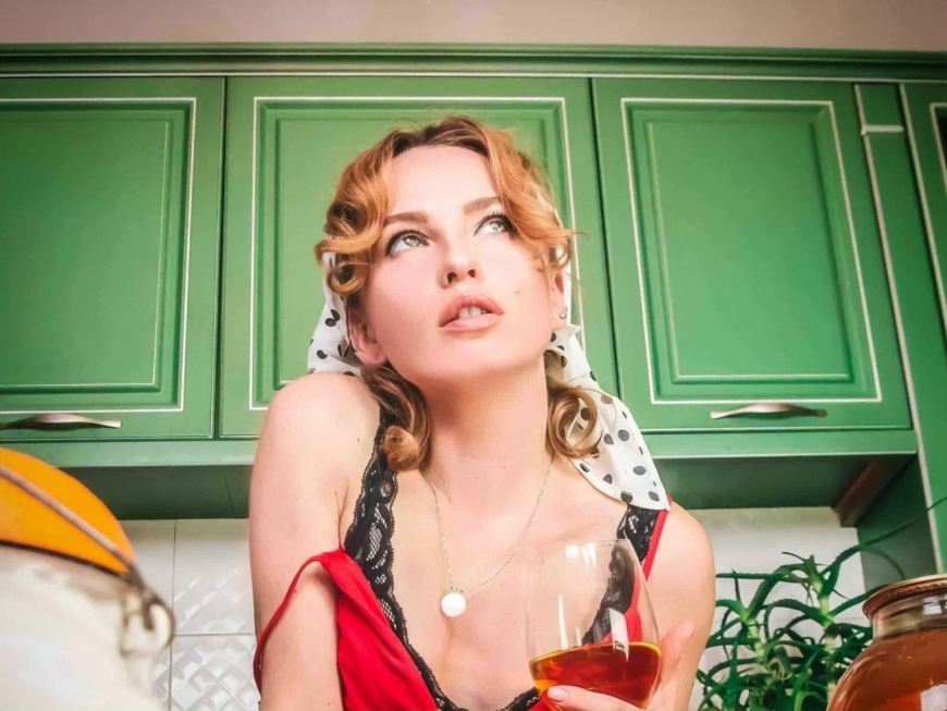 Дизель шоу актрисы Виктория Булитко