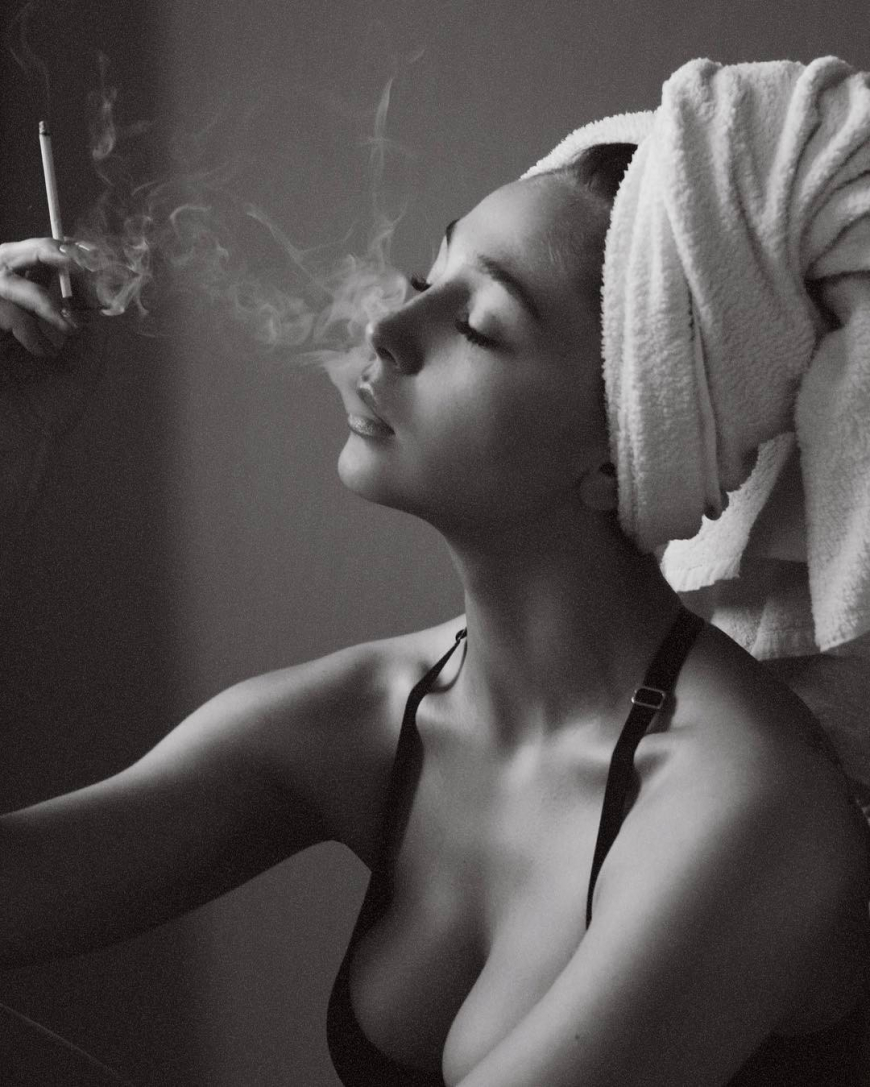 Настя Ивлева в Нижнем белье Орел и Решка