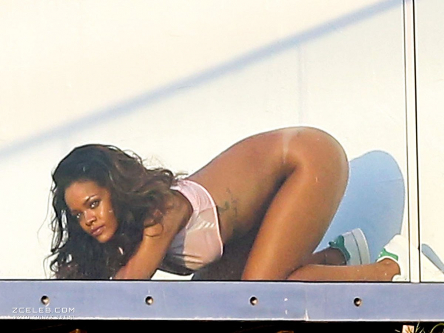 Порнозвезда Рианна Раймс