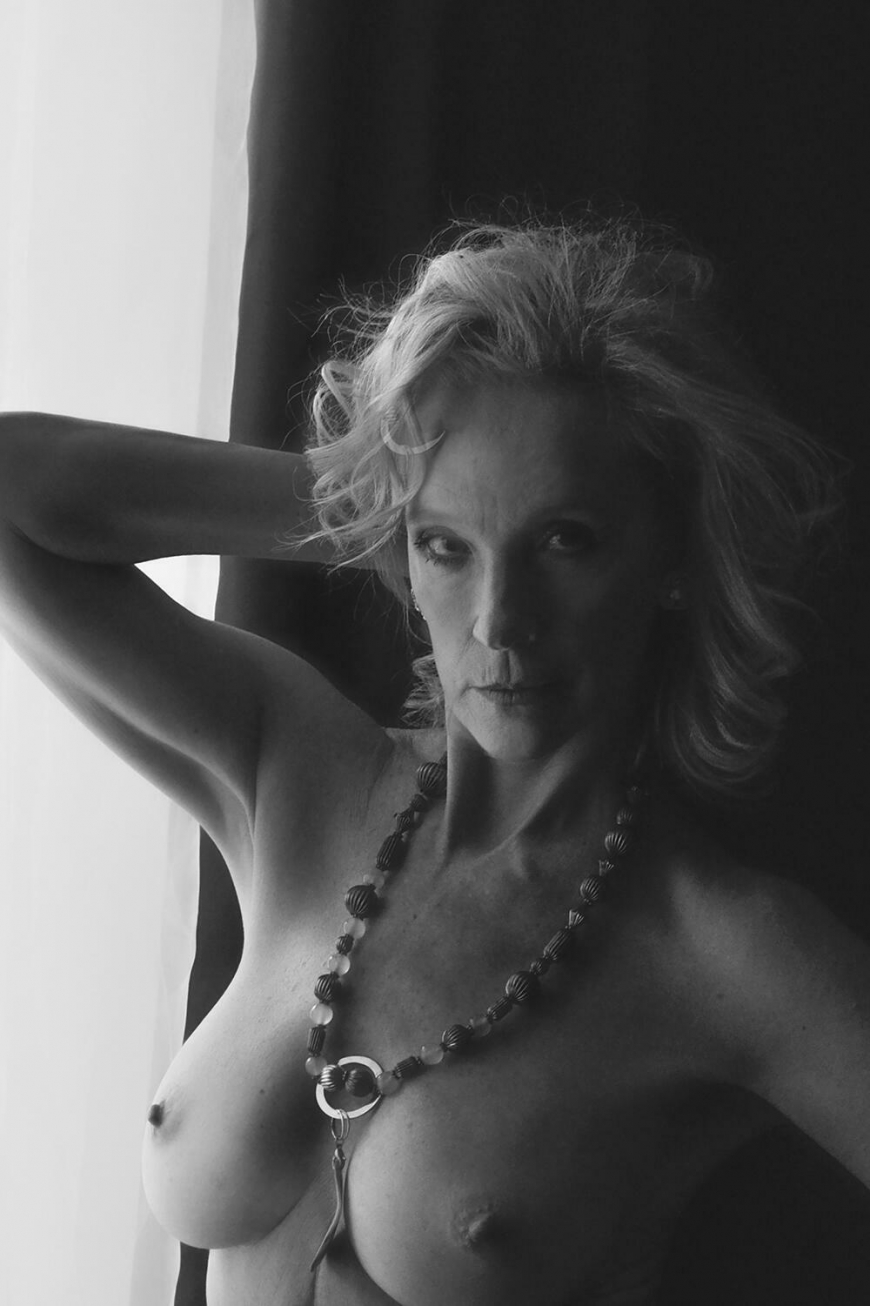 Турецкая фотомодель ню