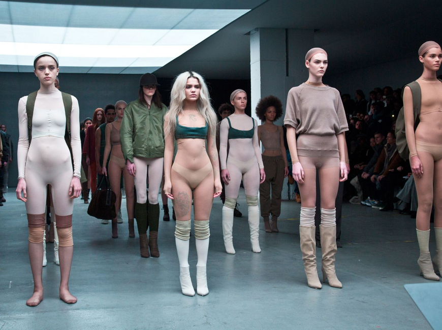 Абсолютно голые модели