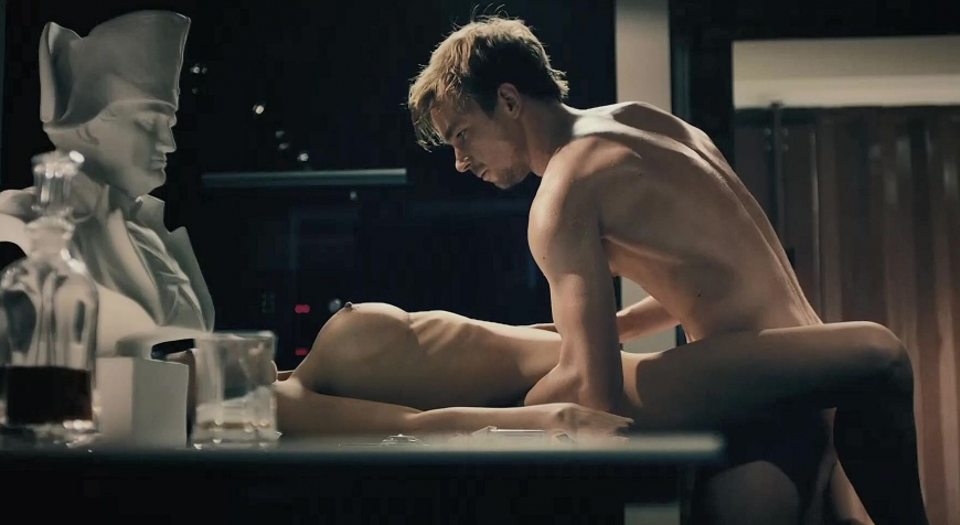 Паулина Андреева голая в кино