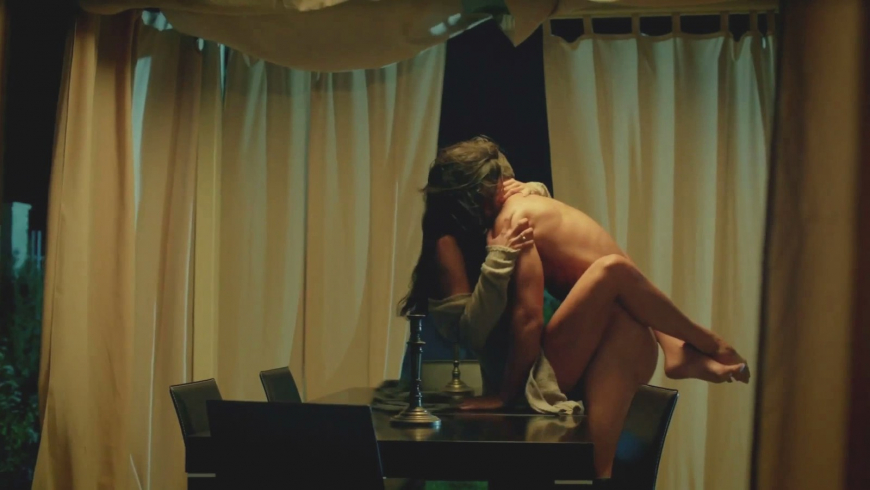 Голая красавица брюнетка Паулина фемджой