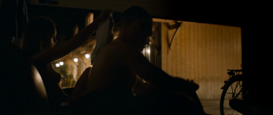 Лола Ле Ланн неловкий момент