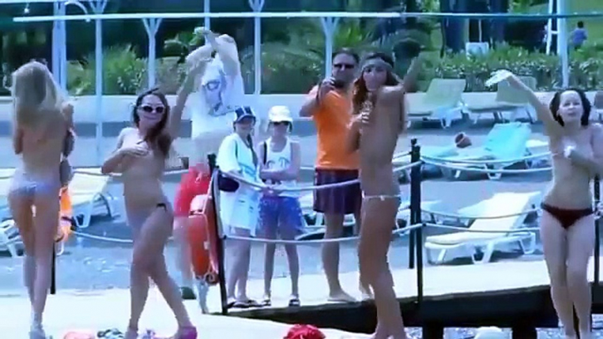 Девушки раздеваются на ТВ шоу