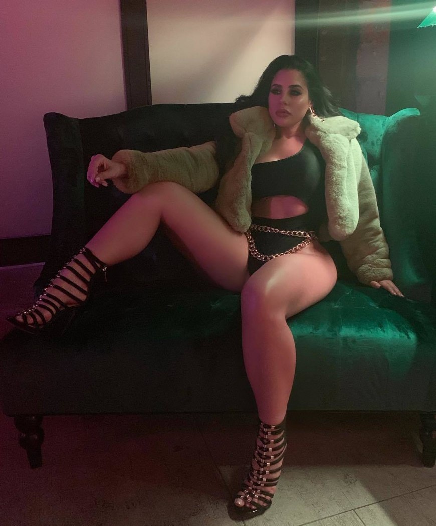 Стефани Асеведо 18