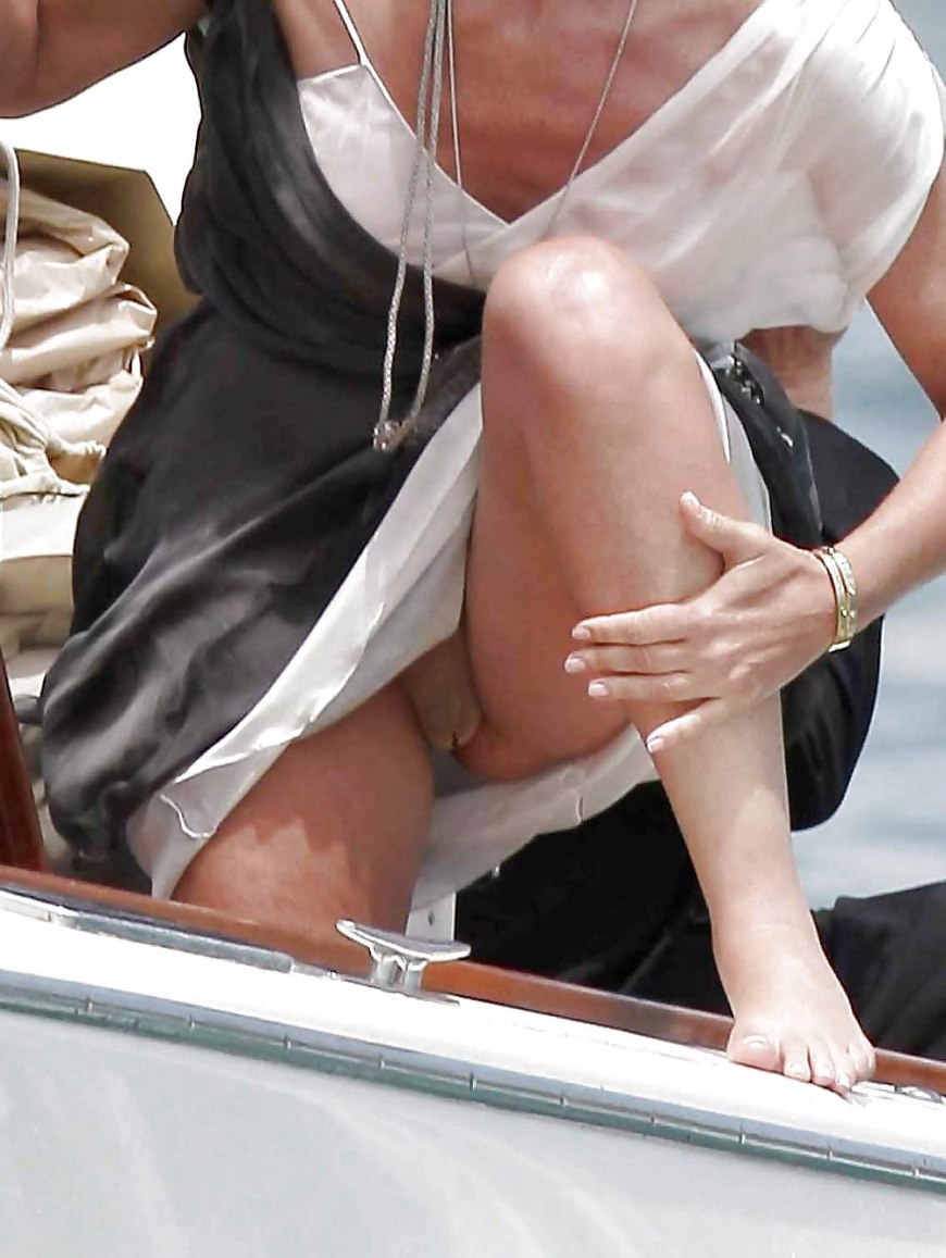 Ирина Тонева фабрика голая