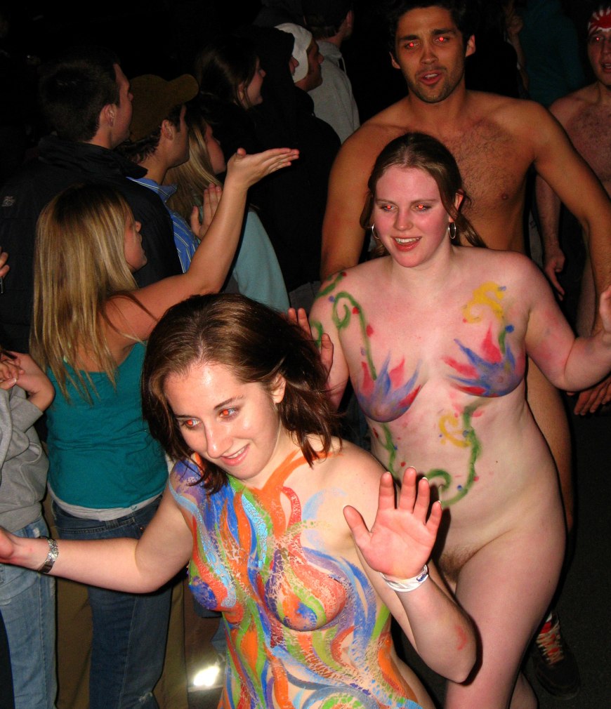 Голые нудистские праздники