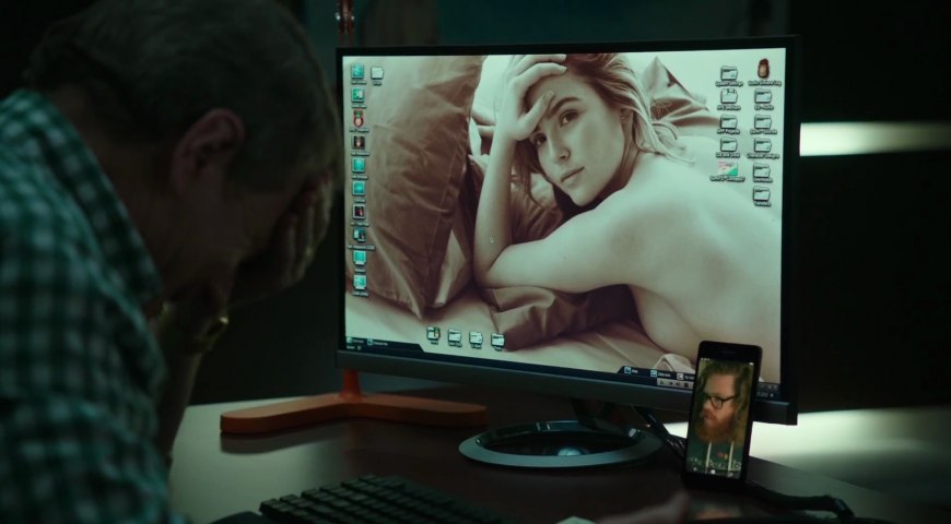 Зои Дойч в Нижнем белье