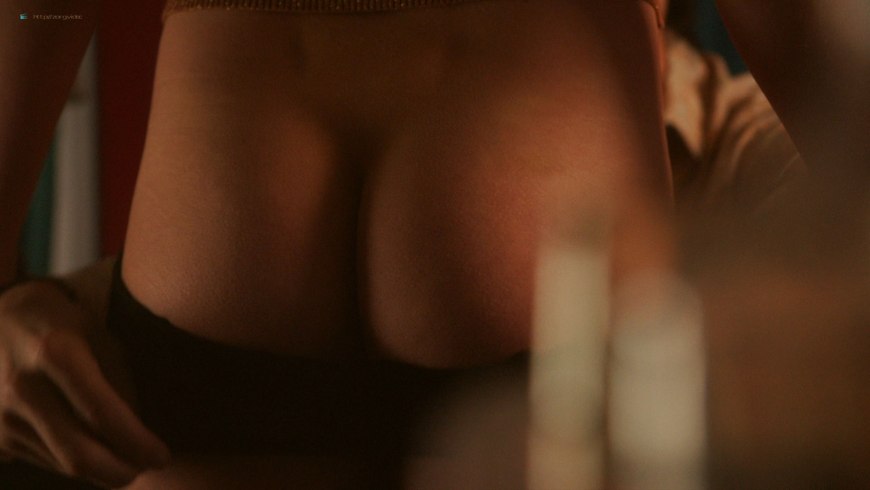 Зои Дойч постельные сцены