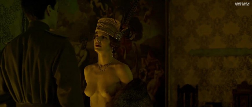 Елизавета Боярская топлес