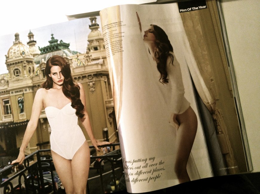 Патрисия дель Рей в колготках