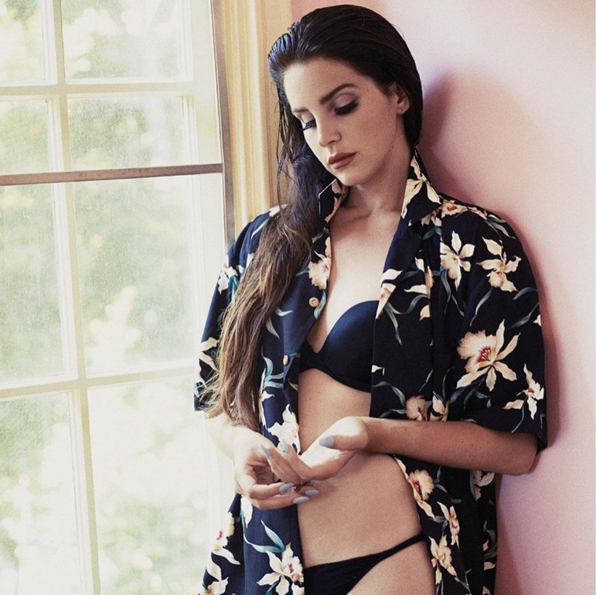 Лана дель Рей в Нижнем белье