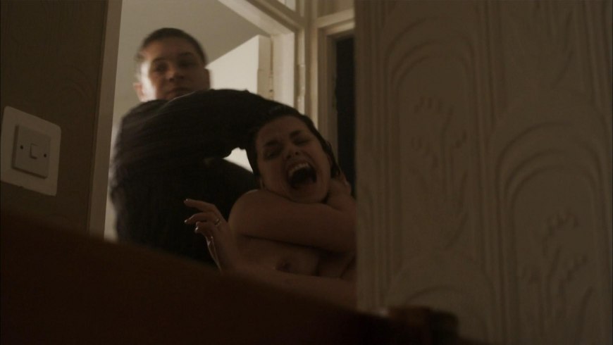 Шарлотта Райли горячие сцены