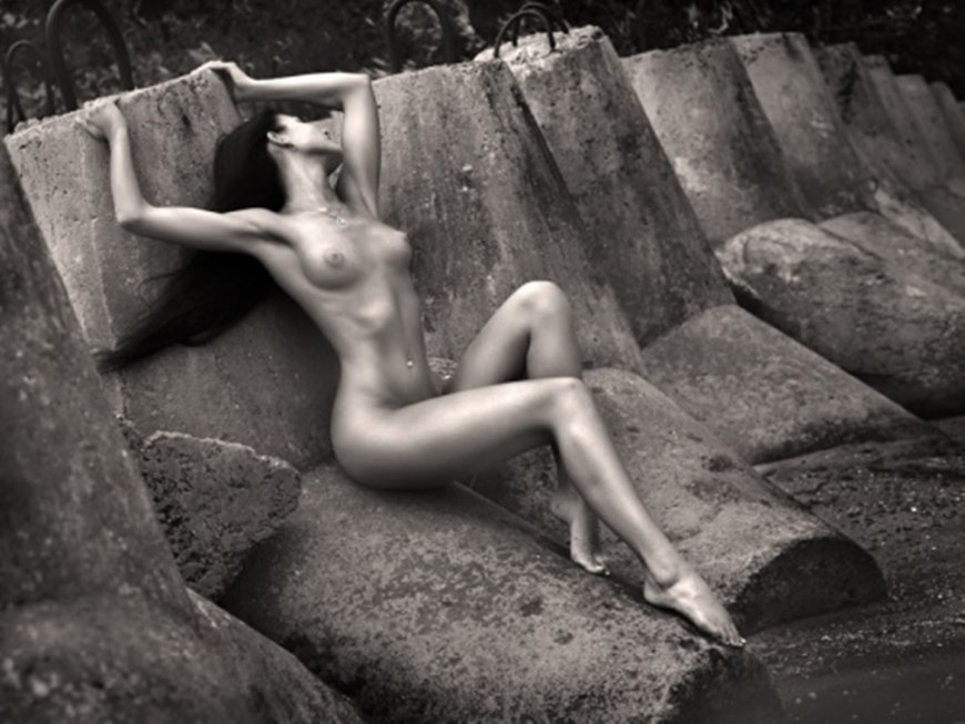 Нестандартная красота ню