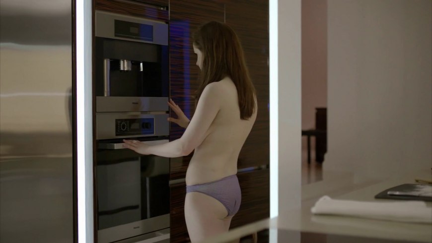 Доминик МАКЭЛЛИГОТ сиськи