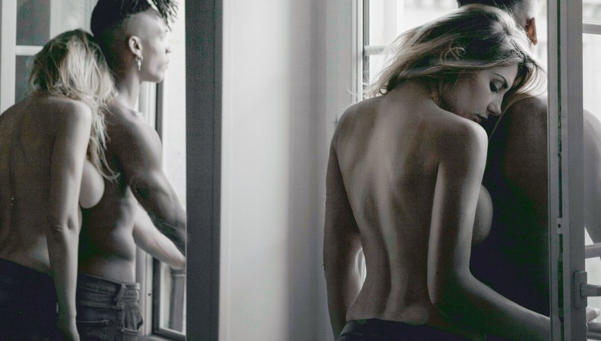 Ариана Гранде голенькая