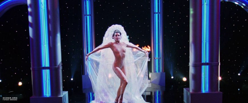 Шоугёлз 2 Возвращение голые