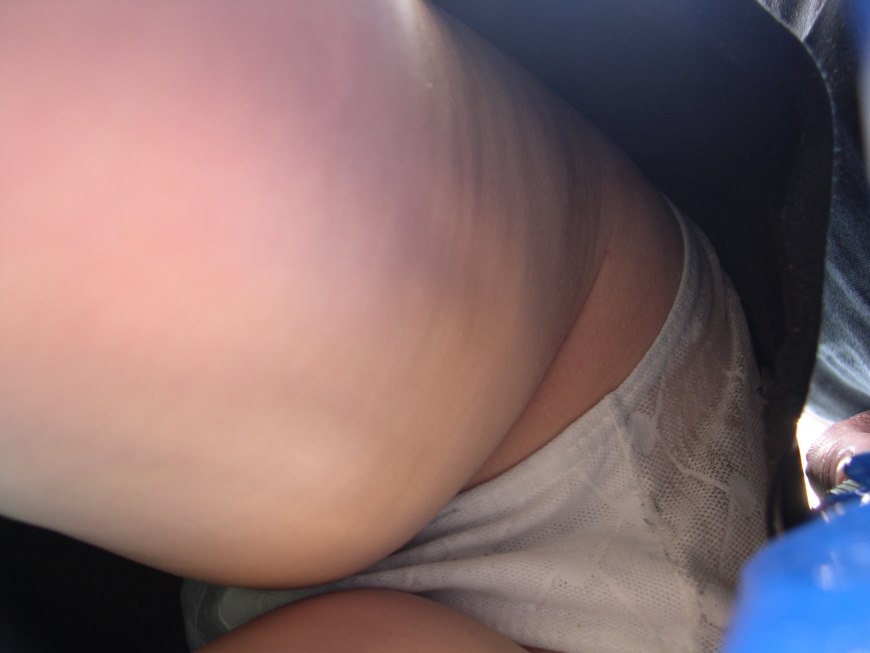 Заглянул училке под юбку