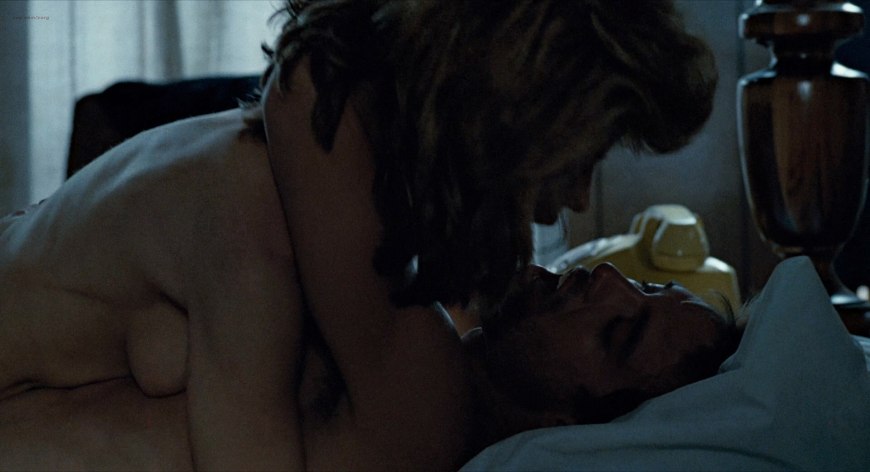 Голая Линда Гамильтон Терминатор