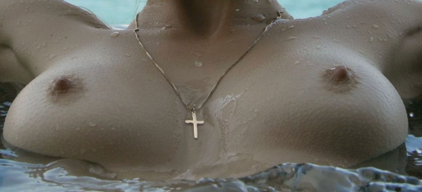 Тереза Палмер голая грудьгрудь