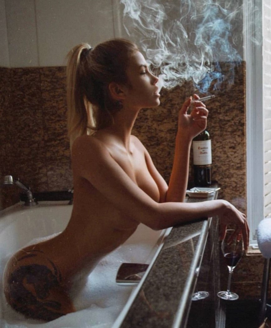 Минди Робинсон сцены 18