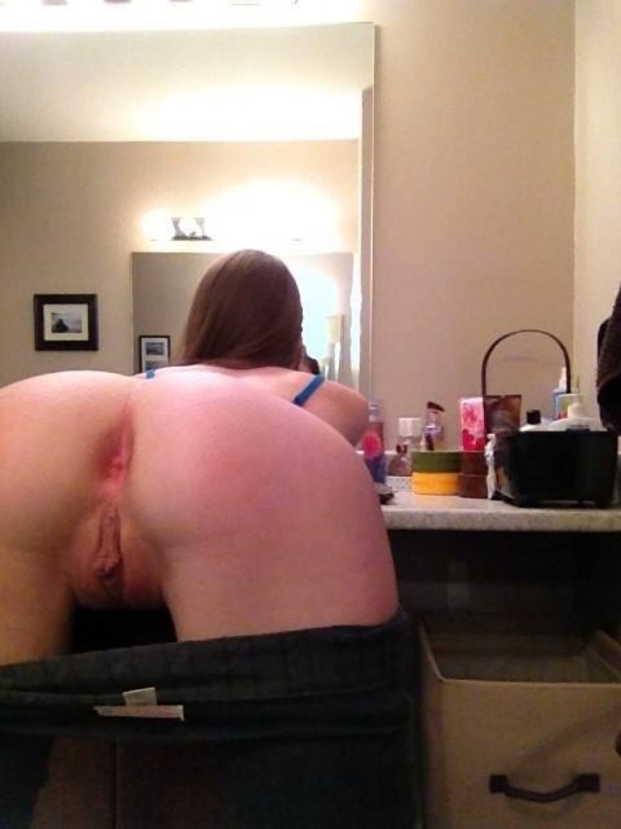 Рачком перед зеркалом