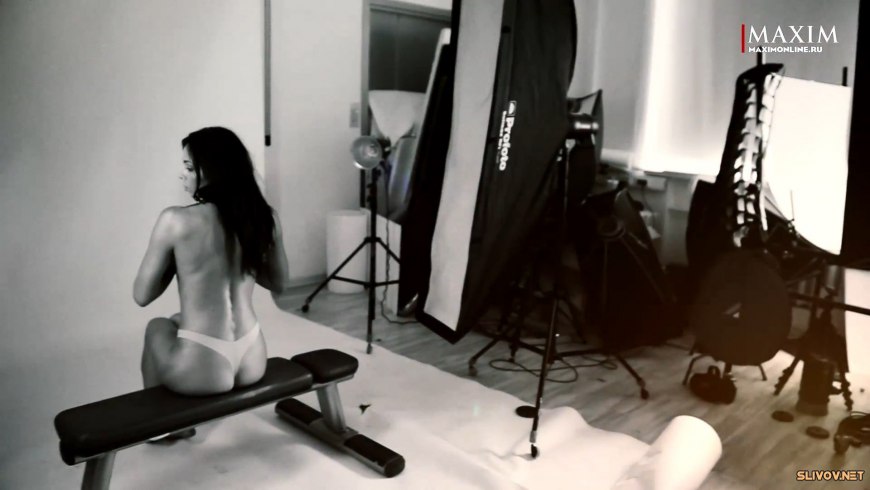 Анастасия Самбурская Maxim