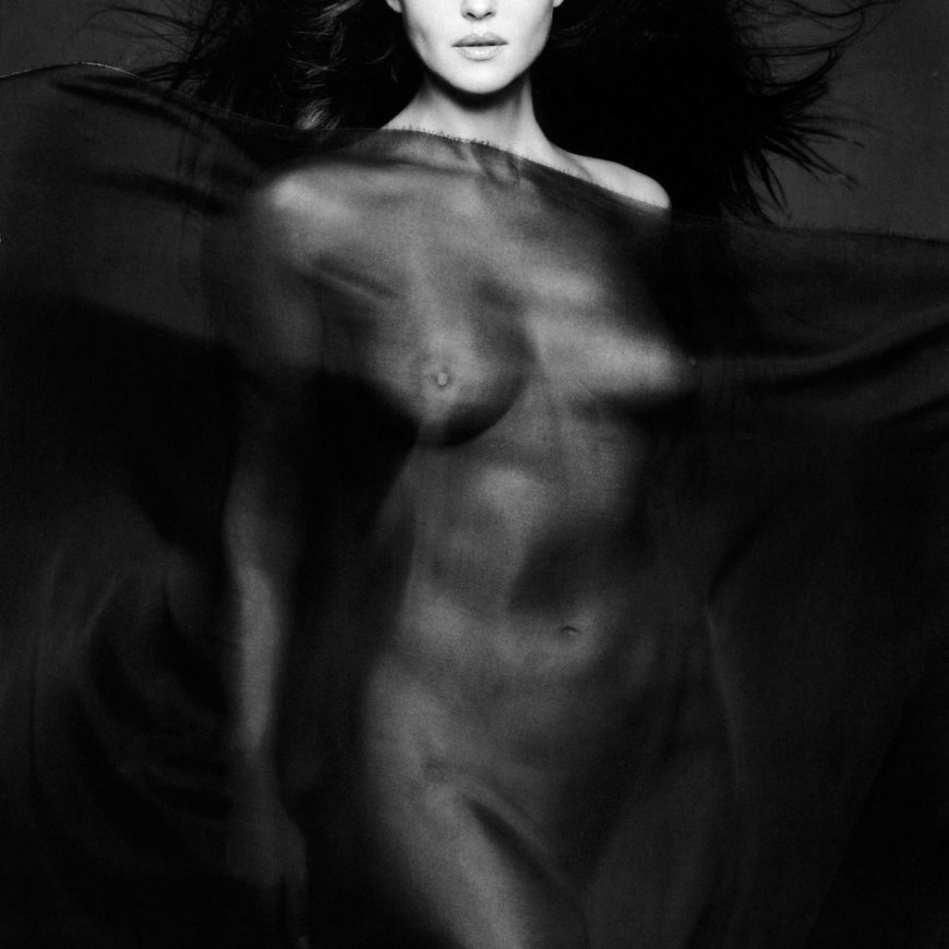 Моника Беллуччи Моника голая