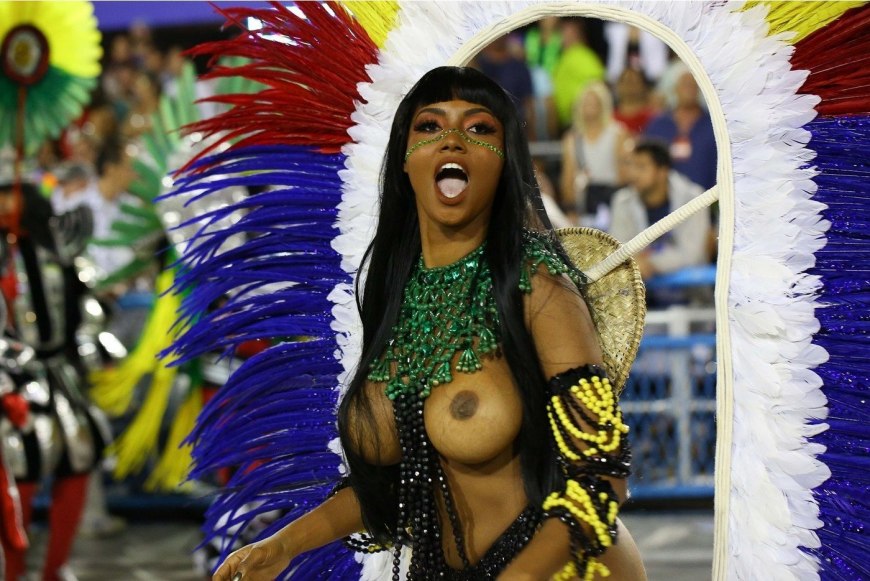 Голые бразильянки Brazilian Carnival 2020