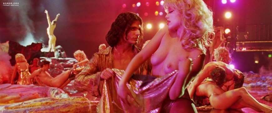 Джина Гершон шоу герлз голая