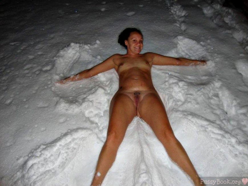 Женщины моржевание голые