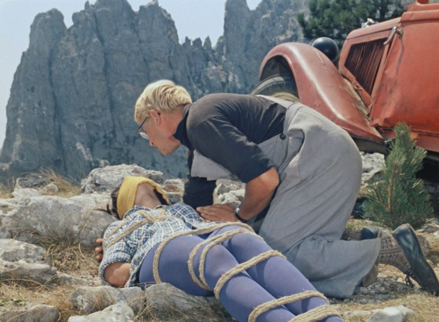 Голая актриса Наталья Варлей