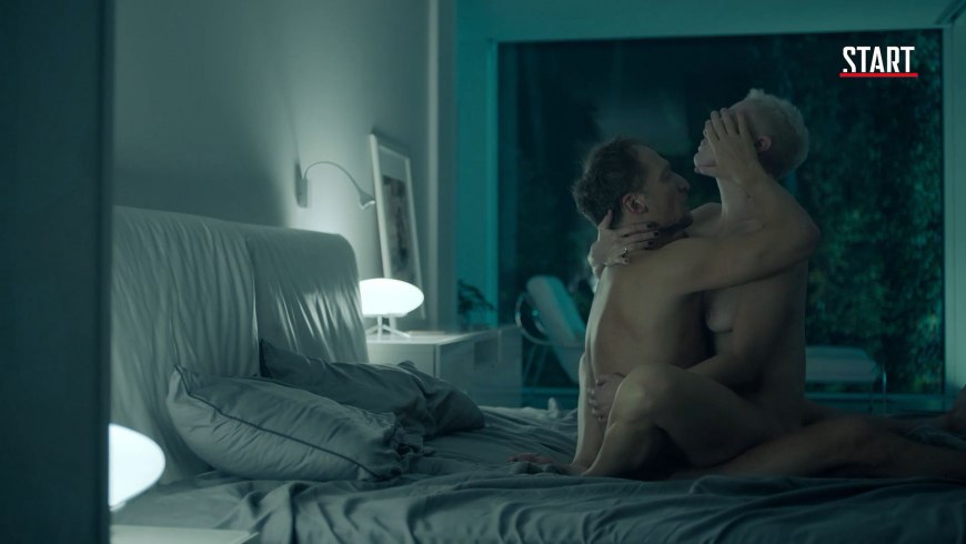 Александра Бортич обнажёнка